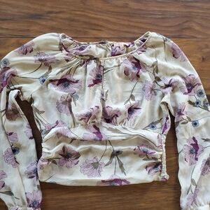 Rabbit Rose Brand Chic Floral Women's Blouse in Cream and Pink